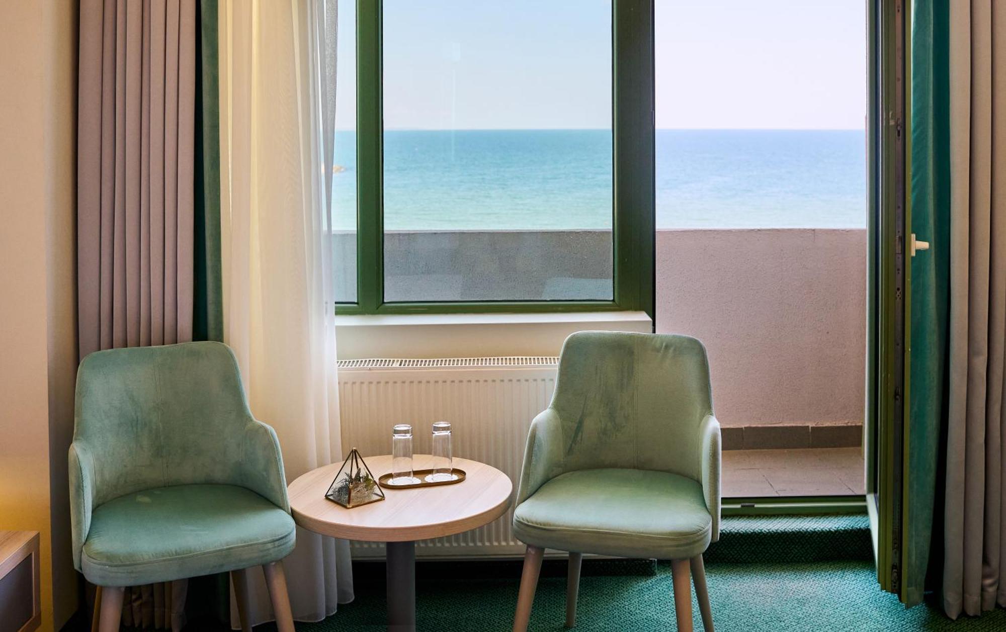 Malibu Hotel
