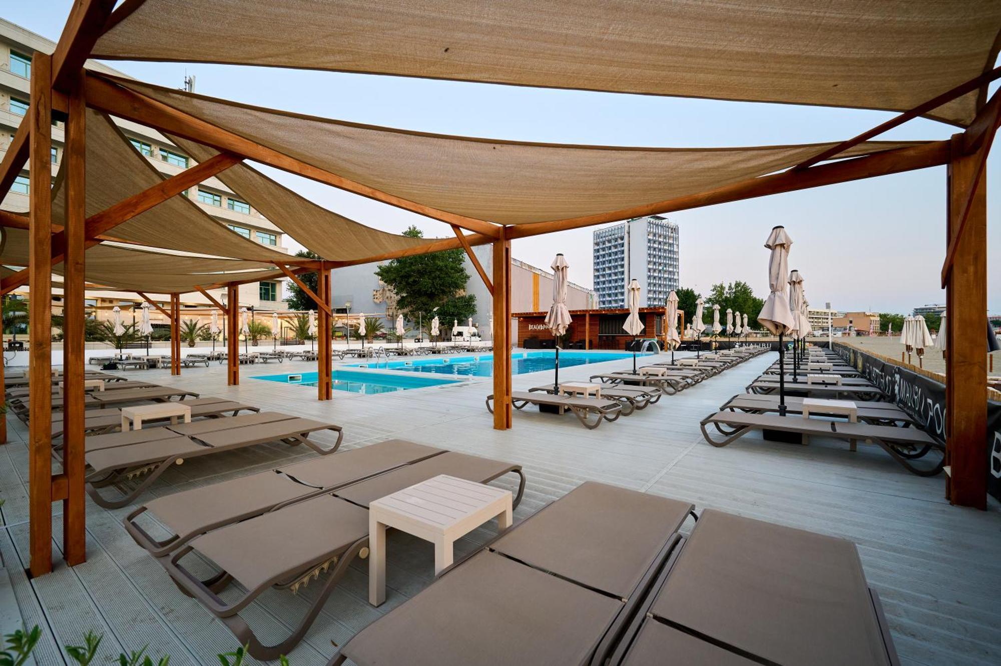 Malibu Mamaia